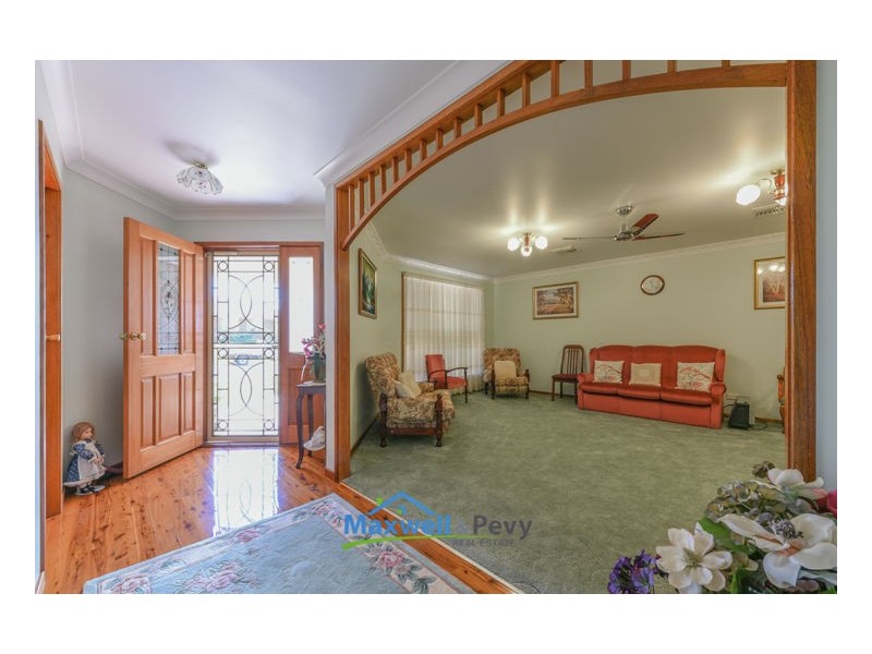 7 Ebony Close, Tamworth NSW 2340