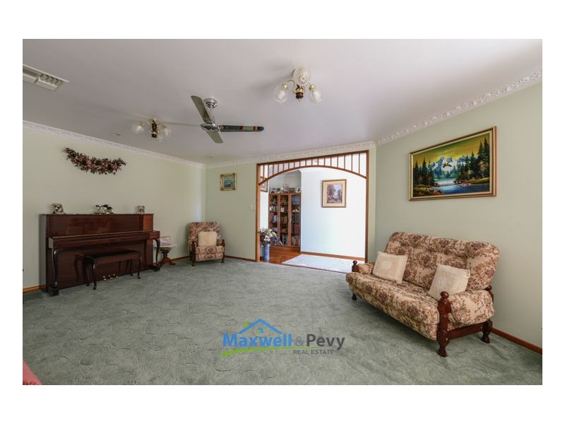 7 Ebony Close, Tamworth NSW 2340