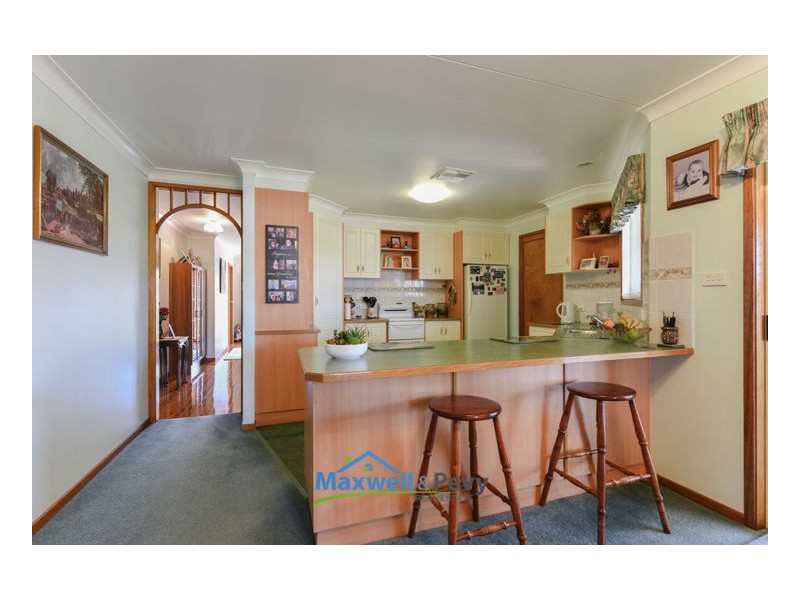 7 Ebony Close, Tamworth NSW 2340