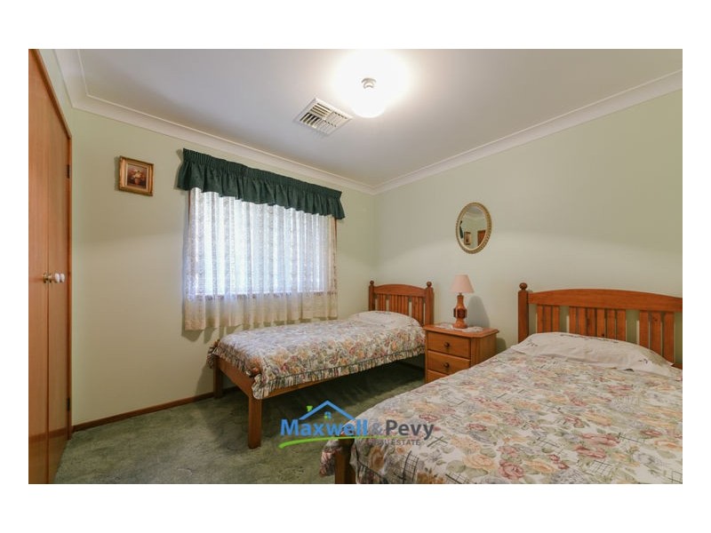 7 Ebony Close, Tamworth NSW 2340