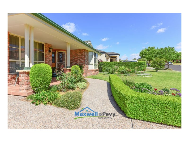 7 Ebony Close, Tamworth NSW 2340