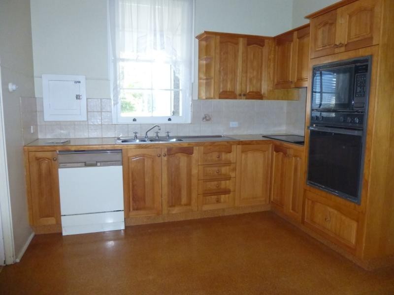 42 Dowell Ave, Tamworth NSW 2340