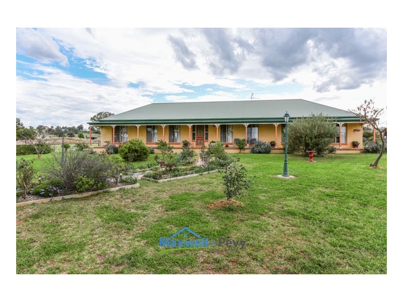 22 Impala Estate, Tamworth NSW 2340