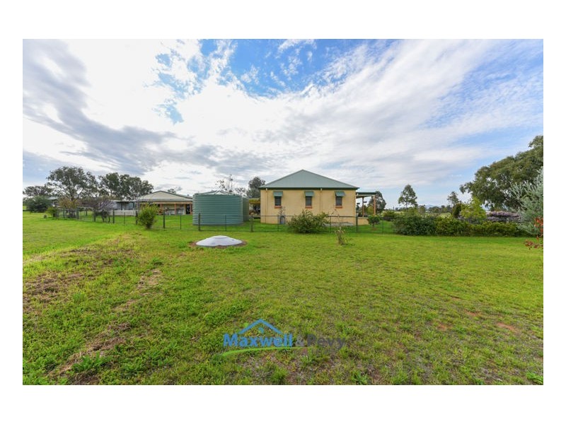 22 Impala Estate, Tamworth NSW 2340
