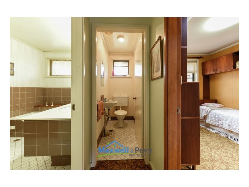 26 Arinya Street, Tamworth NSW 2340