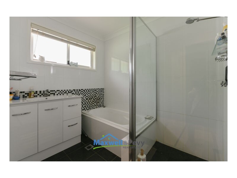 20 Myrl Street, Tamworth NSW 2340