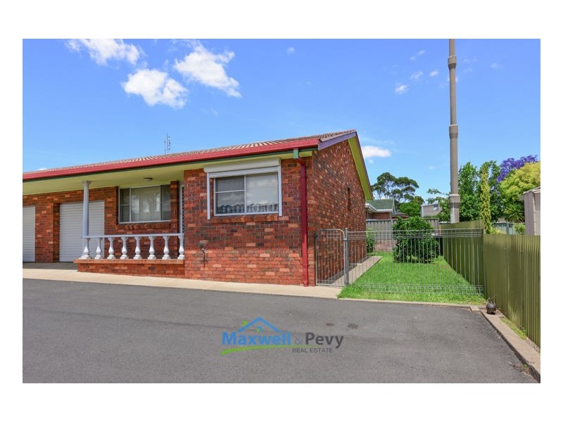 4/85 Denison Street, Tamworth NSW 2340