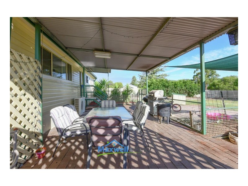 2 Laurel Street, Kootingal NSW 2352