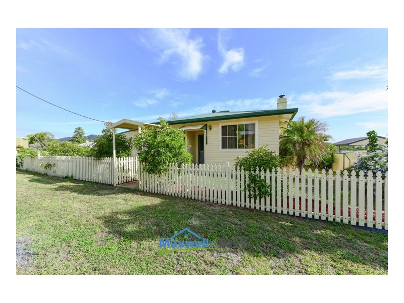 2 Laurel Street, Kootingal NSW 2352