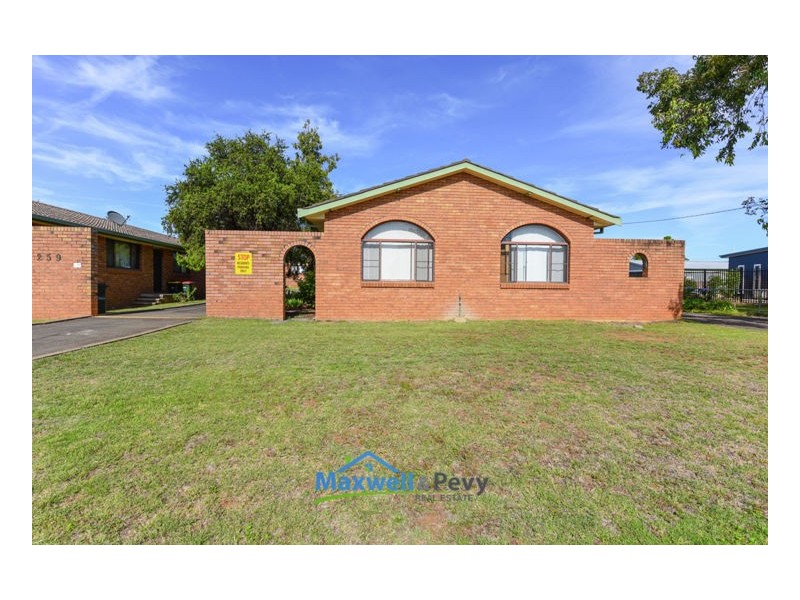 1/259 Goonoo Goonoo Road, Tamworth NSW 2340