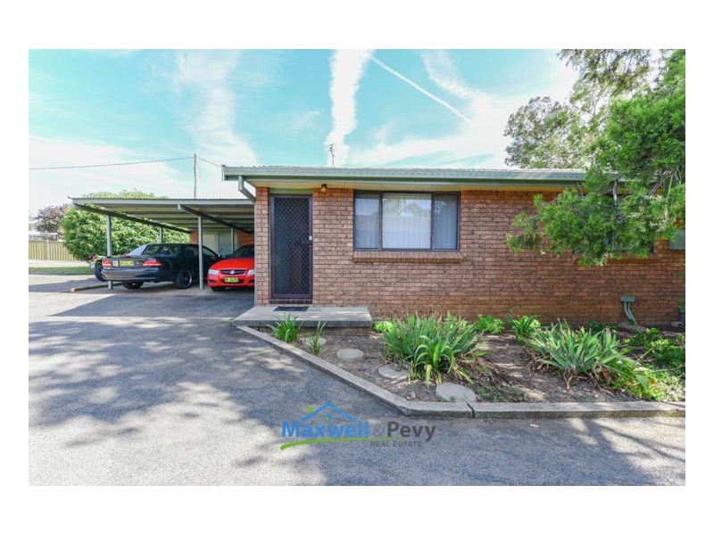 2/259 Goonoo Goonoo Road, Tamworth NSW 2340