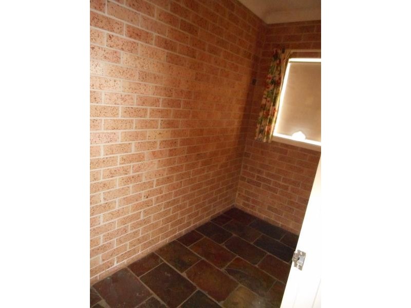 2/69 Napier Street, Tamworth NSW 2340