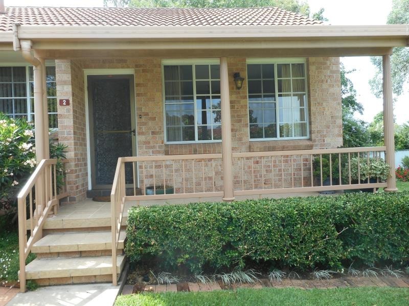2/69 Napier Street, Tamworth NSW 2340