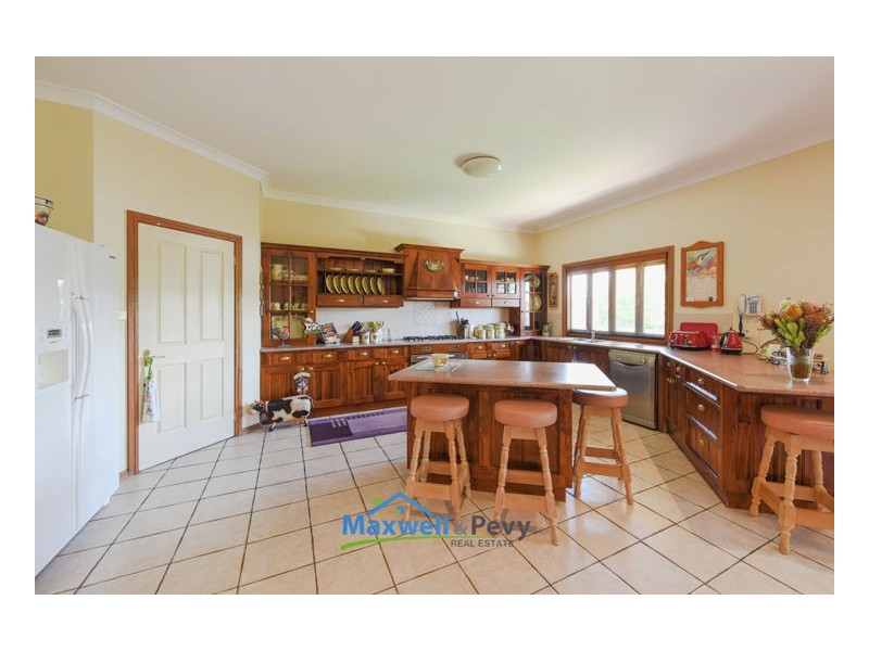 24 Parry Street, Tamworth NSW 2340