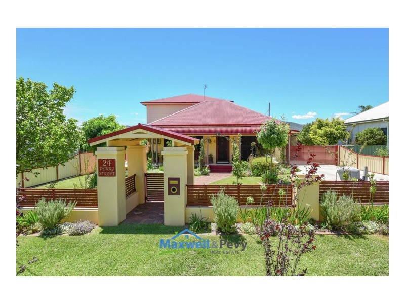 24 Parry Street, Tamworth NSW 2340
