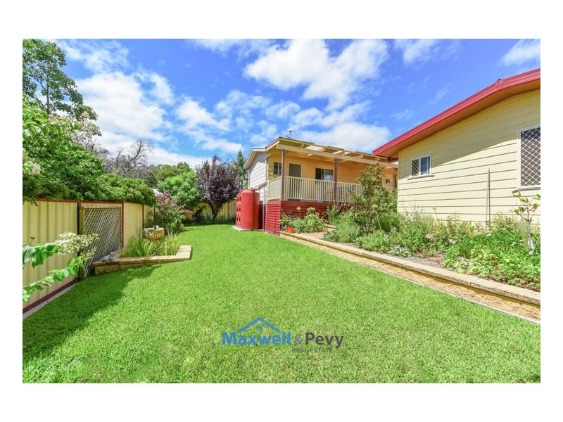 24 Parry Street, Tamworth NSW 2340