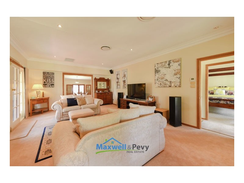 24 Parry Street, Tamworth NSW 2340