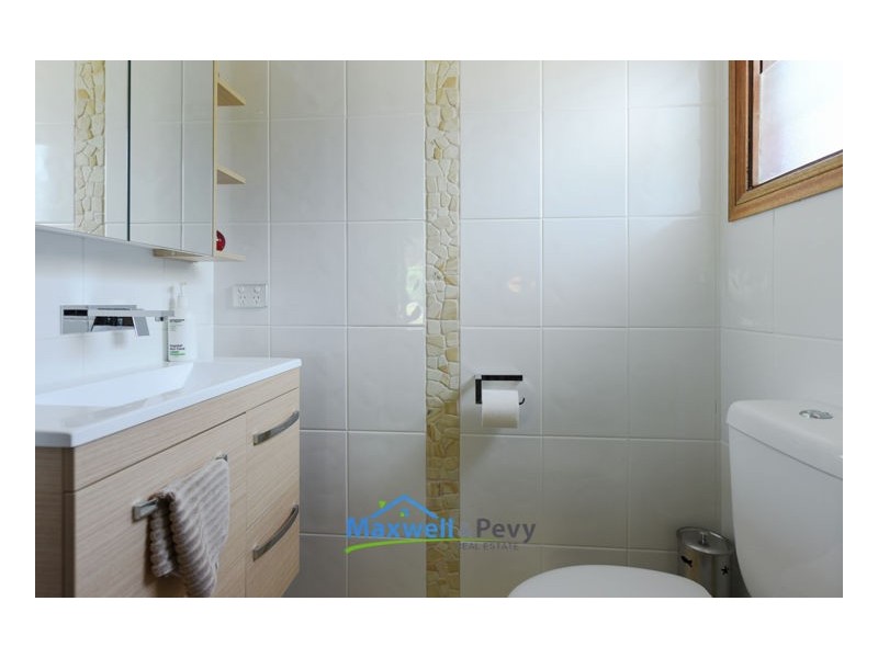 24 Parry Street, Tamworth NSW 2340