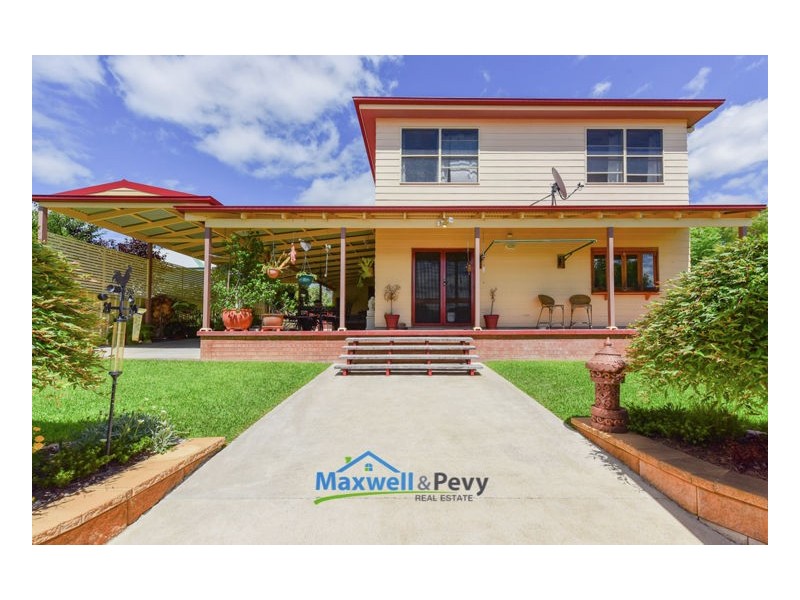24 Parry Street, Tamworth NSW 2340