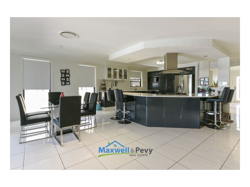 24 Rosella Avenue, Calala NSW 2340