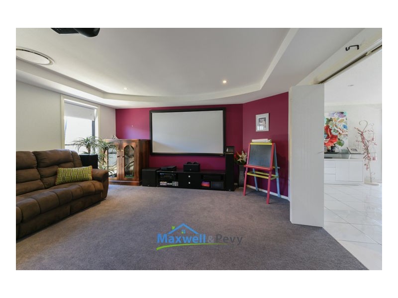 24 Rosella Avenue, Calala NSW 2340