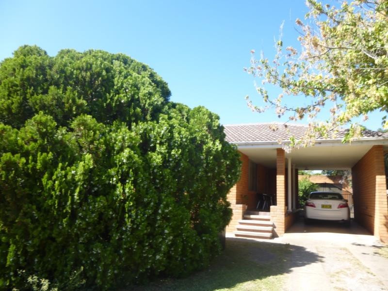 23 Warren Street, Tamworth NSW 2340