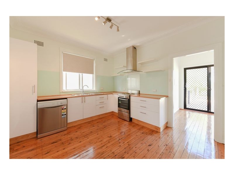 16 Scott Road, Tamworth NSW 2340