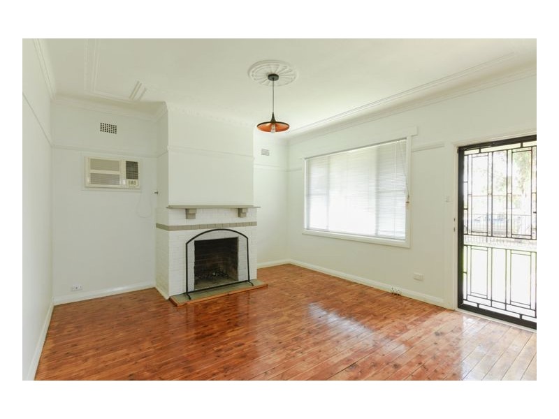 16 Scott Road, Tamworth NSW 2340