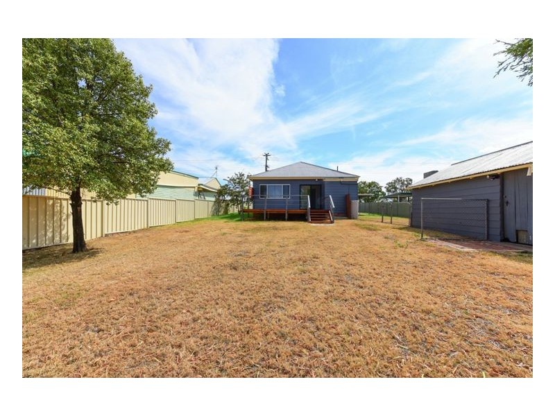 16 Scott Road, Tamworth NSW 2340