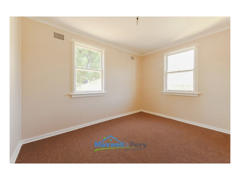 14 Edith Street, Tamworth NSW 2340