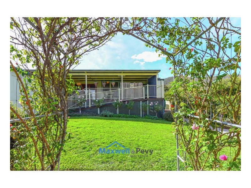 119 Rawson Avenue, Tamworth NSW 2340