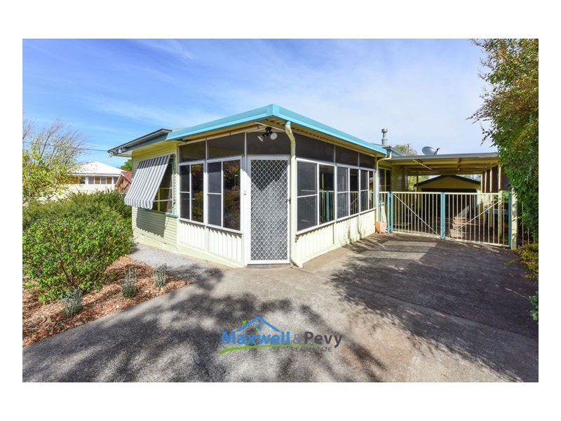 119 Rawson Avenue, Tamworth NSW 2340