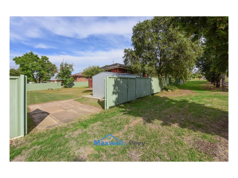 39 Edward Street, Tamworth NSW 2340