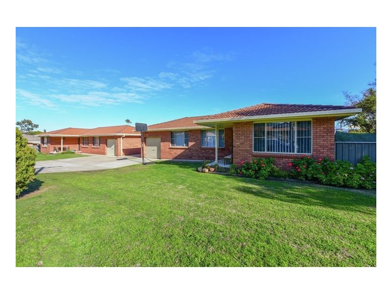 8-10 Barton Lane, Tamworth NSW 2340