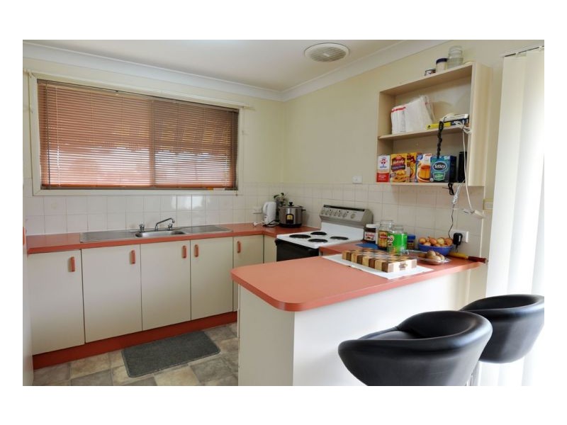 8-10 Barton Lane, Tamworth NSW 2340