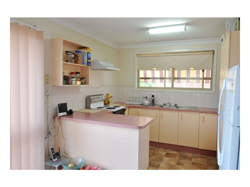 8-10 Barton Lane, Tamworth NSW 2340