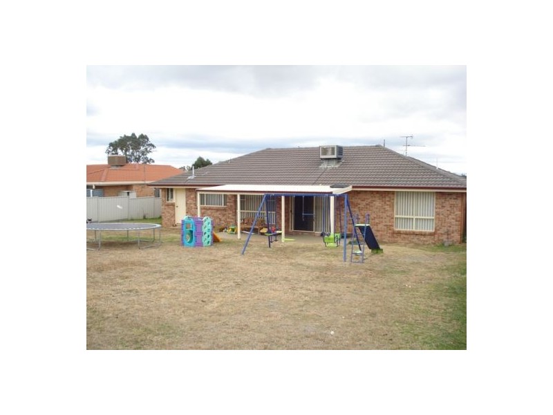 19 Wallamoul Street, Tamworth NSW 2340