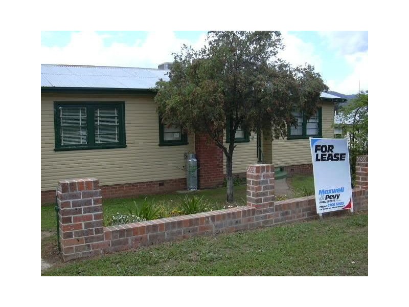 19 Degance Street, Tamworth NSW 2340