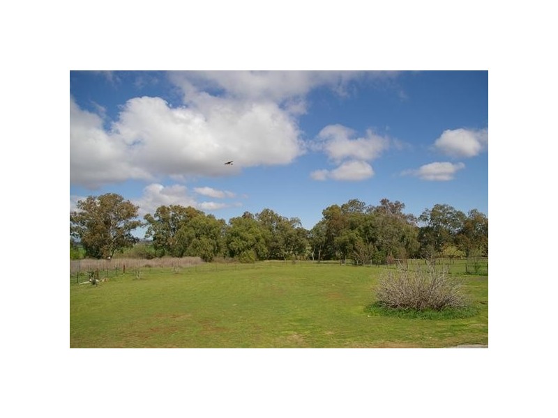 33 Glengarvin Drive, Tamworth NSW 2340