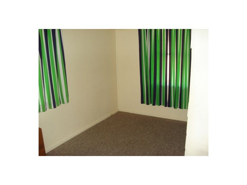 9 PEEL STREET, Tamworth NSW 2340