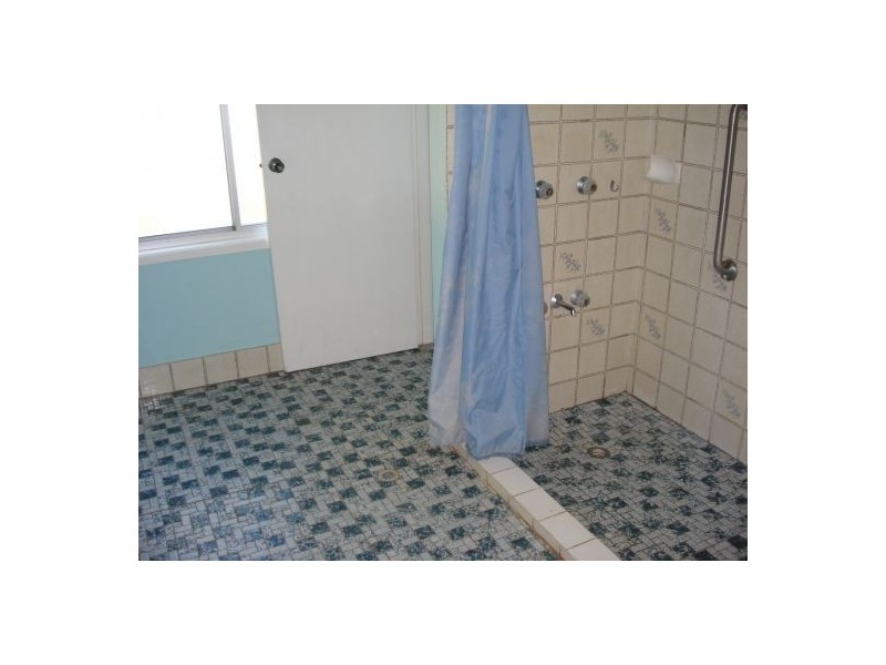 9 PEEL STREET, Tamworth NSW 2340