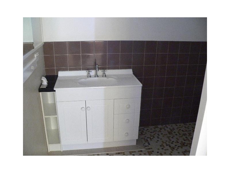 2/2 VERA STREET, Tamworth NSW 2340