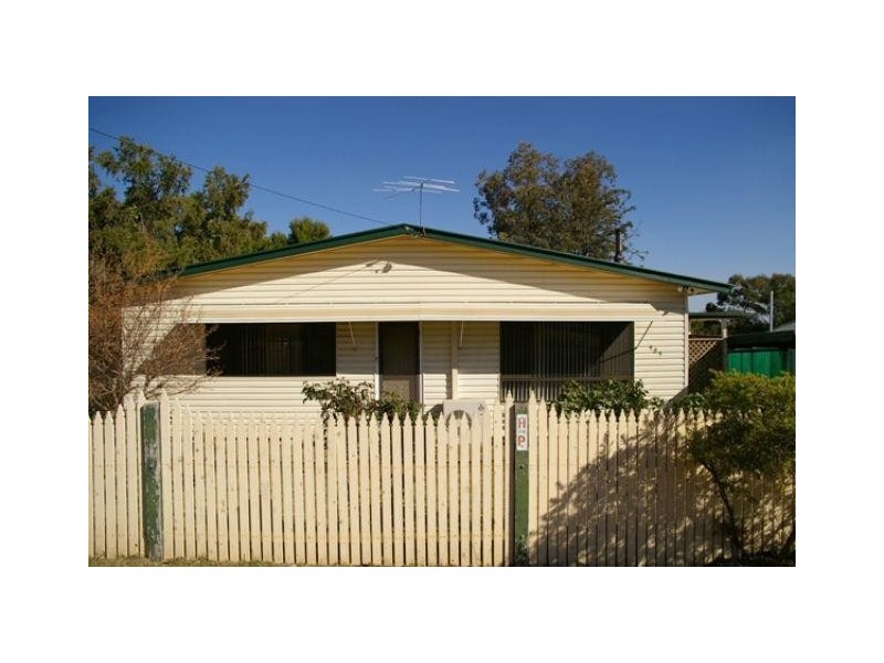 489 ARMIDALE ROAD, Tamworth NSW 2340