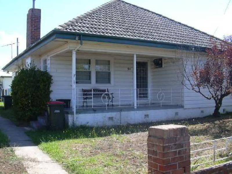 94 PIPER STREET, Tamworth NSW 2340