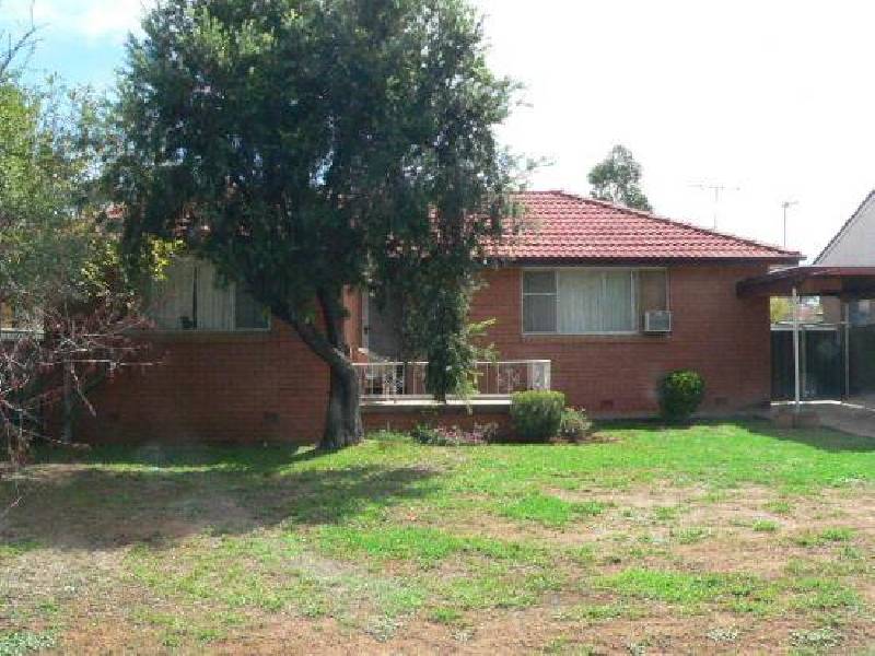 42 KURRAWAN STREET, Tamworth NSW 2340