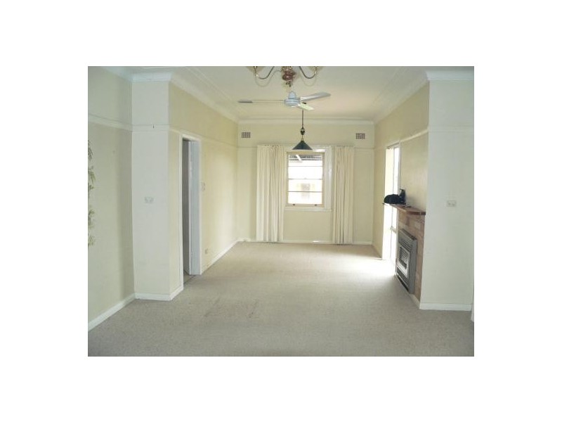 11 COHEN STREET, Tamworth NSW 2340