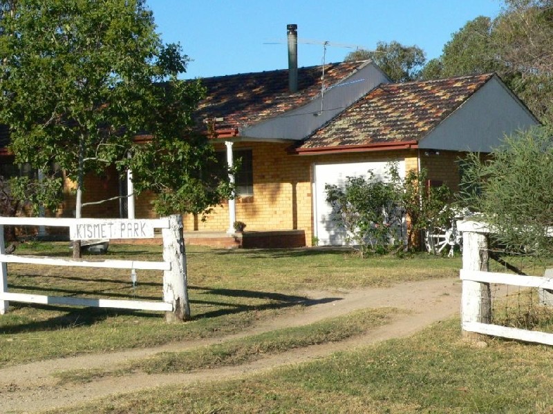 1264 New England Highway, Kootingal NSW 2352