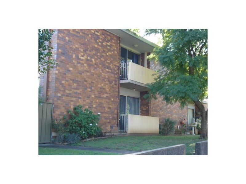 8/124 Brisbane Street, Tamworth NSW 2340