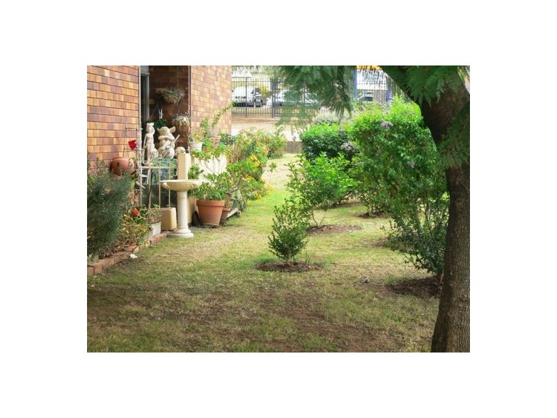 8/124 Brisbane Street, Tamworth NSW 2340