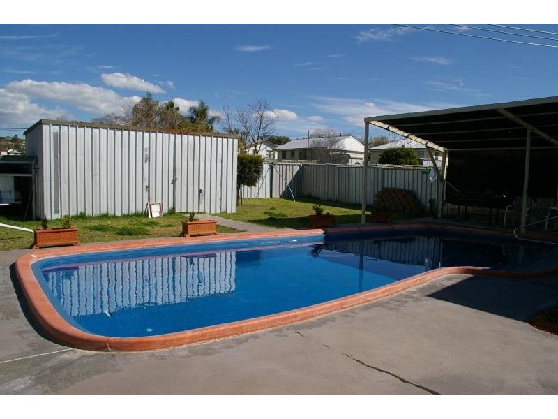 45 Robert Street, Tamworth NSW 2340